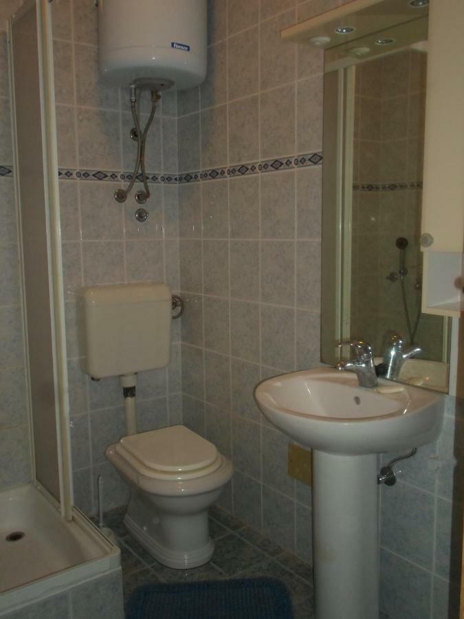 Apartments Davor Jadrtovac Habitación foto